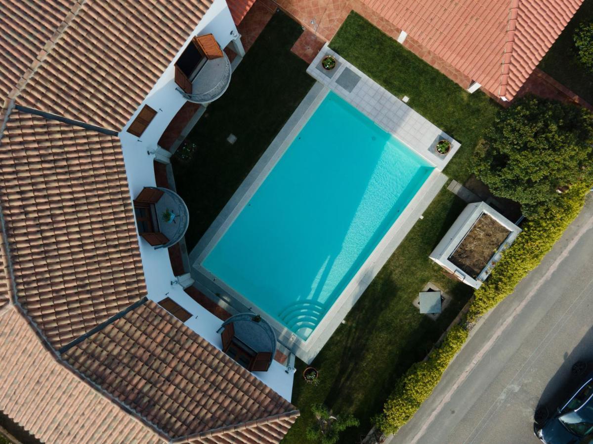 Mera House Posada Kültér fotó